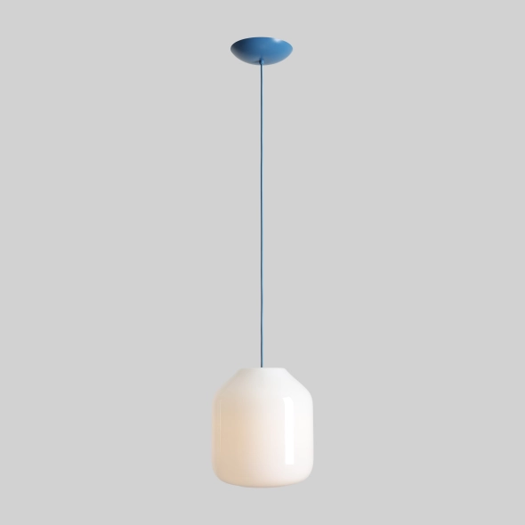Duża, minimalistyczna lampa wisząca z błękitnym kablem FLASK SAPPHIRE L proj. Mikołaj Nicer (Nicer Design)