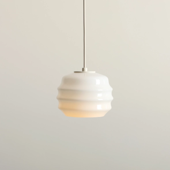 Kremowa lampa wisząca  z opalowym kloszem PUFF COTTON