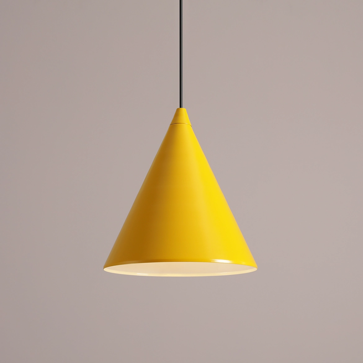 lampa żółta