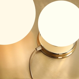 Lampada da tavolo BALL TABLE MEDIUM GOLD